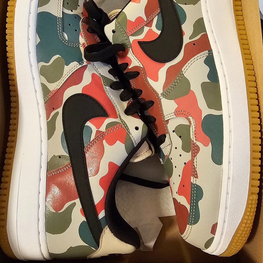 NIke Air Force 1 '07 LV8